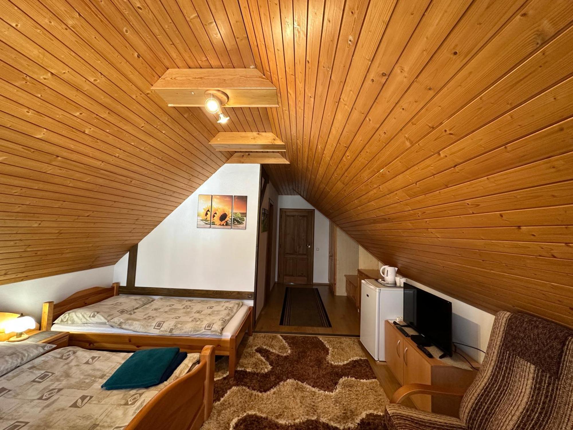 Penzion Farkys Jamník Esterno foto